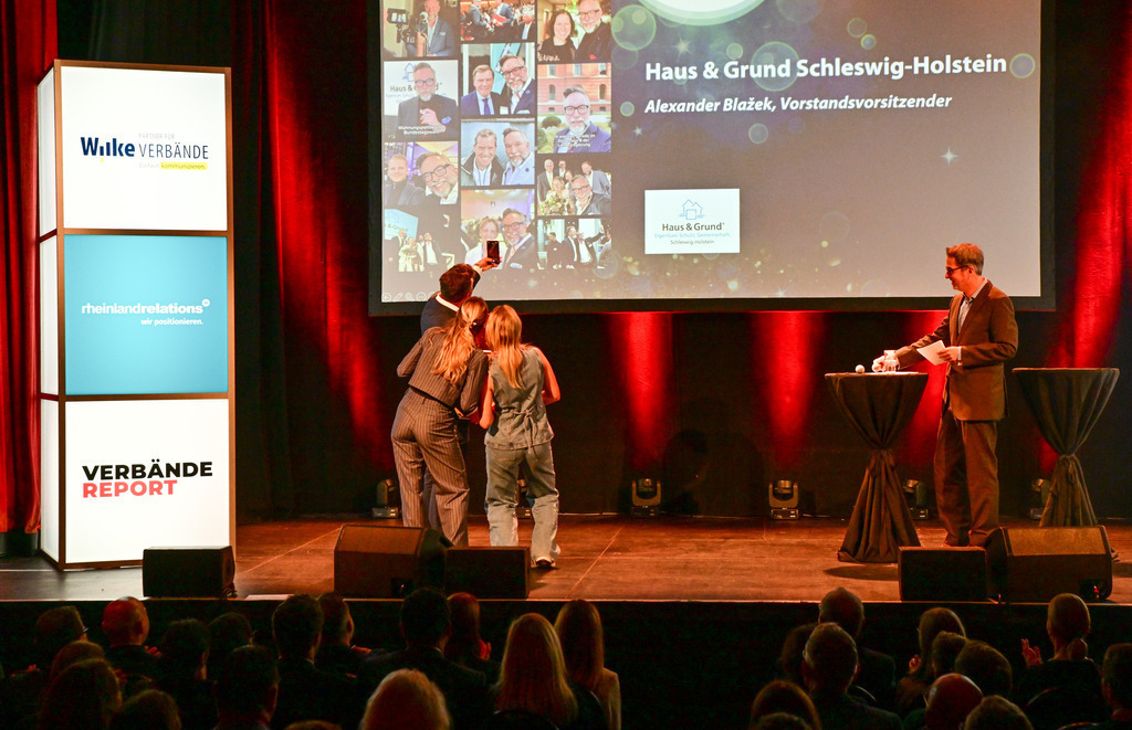 0284Media_V_Award_2025_Foto_Stefan_Wernz | Fotograf Köln - Realisiert mit Pictrs.com