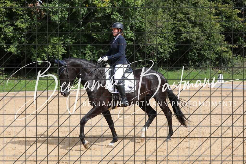 AZ2A2127 | Benjamin Bartmann Photomoments