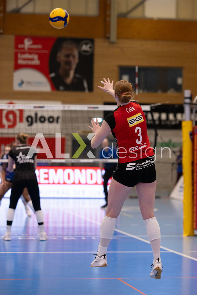 Volleyball I Frauen I Saison 2025-2026 I Volleyball NLA | Women I 1/2 Finals I  VC Kanti Schaffhausen - Sm'Aesch Pfeffingen I 07.03.2026 | Hochwertige Sportfotos kaufen & lizenzieren für Medien, Vereine, Agenturen & Sportler:innen. Entdecke professionelle Sportfotografie im Bildshop von Alexander Franzen. - Realisiert mit Pictrs.com