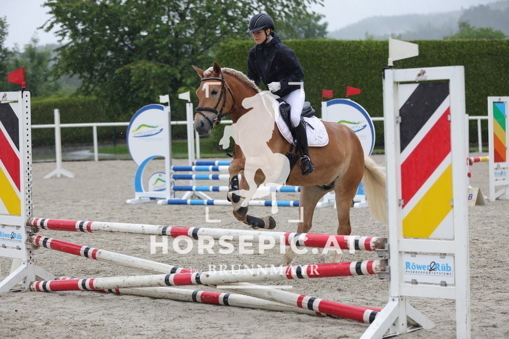 0P6A7625 | Willkommen bei Brunnmayr - Design & Fotografie – Ihrem Spezialisten für Reitturniere und Pferdeveranstaltungen in Oberösterreich, Salzburg und Bayern! Seit über 17 Jahren sind wir leidenschaftlich dabei.
