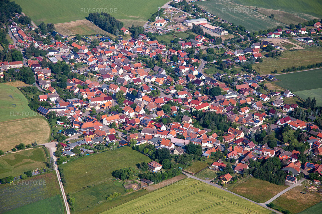 Luftbild: Oberdorf im Ortsteil Dankerode in Harzgerode im Bundesland Sachsen-Anhalt in Deutschland. Foto: IMG_136741.jpg vom 18.06.2023 durch Werner Riehm/FLY-FOTO.de