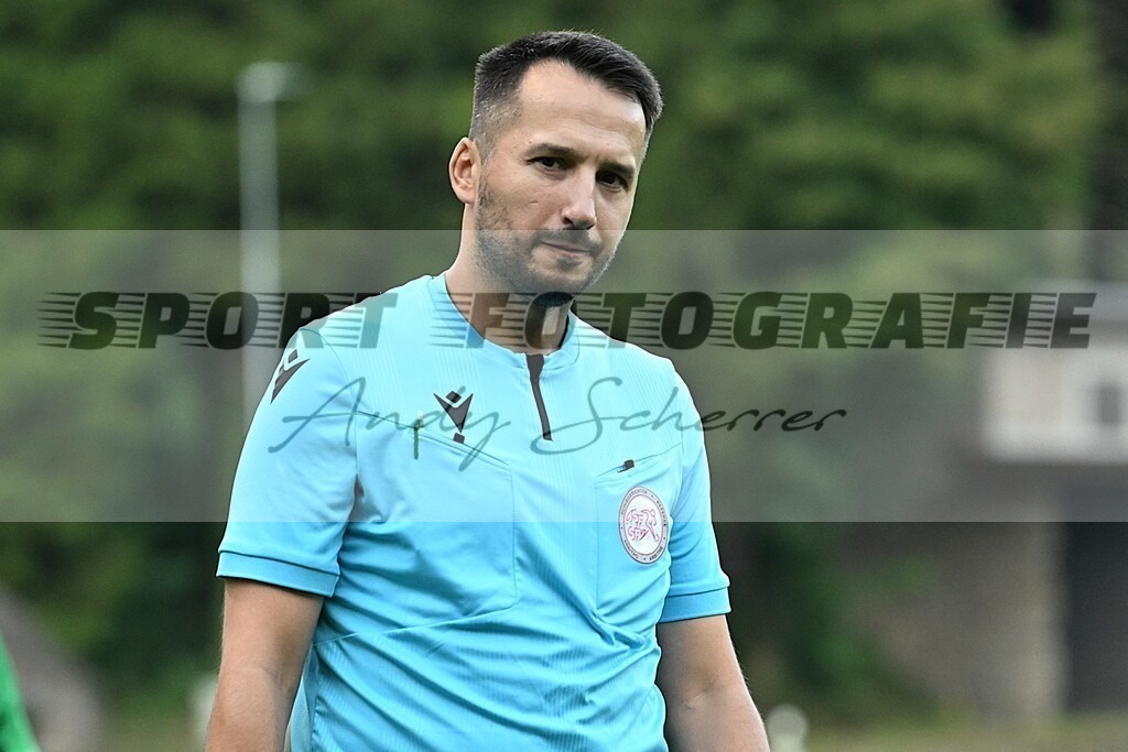 aDSC_0401 | Kaufen Sie Sportbilder im Onlineshop von Andy Scherrer Sportfotografie. Faszinierende Bilder von Sportevents aus der ganzen Schweiz. Fussball, Frauenfussball, Unihockey, Handball, Schwingen und weiteren Sportarten. - Realisiert mit Pictrs.com