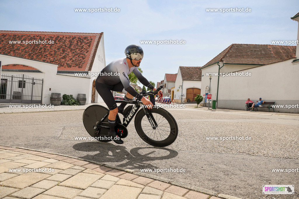 LUR_6485 | Neusiedler See Radmarathon 2025 #neusiedlerseeradmarathon #yourpictrs #sportshot_your_pictrs @Sportshotphotography Copyright:www.sportshot.de