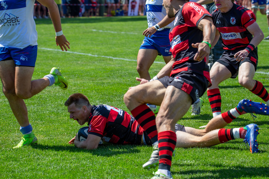 Rugby-Bundesliga, Saison 2024/25, Finale um die deutsche Meisterschaft: SC Frankfurt 1880 gegen TSV Handschuhsheim | Rugby-Bundesliga, Saison 2024/25, Finale um die deutsche Meisterschaft: SC Frankfurt 1880 gegen TSV Handschuhsheim - Realisiert mit Pictrs.com