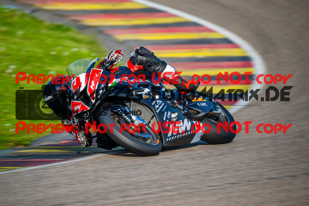 MaZZes_FotoMatrix_240504_6007705_6428 | STK1000