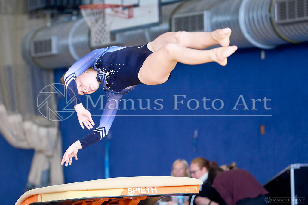2024-10-06-1-A-DSC02038 | Professionelle Sportfotografie in Hamburg, Schleswig-Holstein und Niedersachsen – spezialisiert auf Rhönrad, Geräteturnen, Leistungsturnen und rhythmische Sportgymnastik. Bundesweite Begleitung von Rhönrad-Events. Jetzt Sport-Fotos - Realisiert mit Pictrs.com
