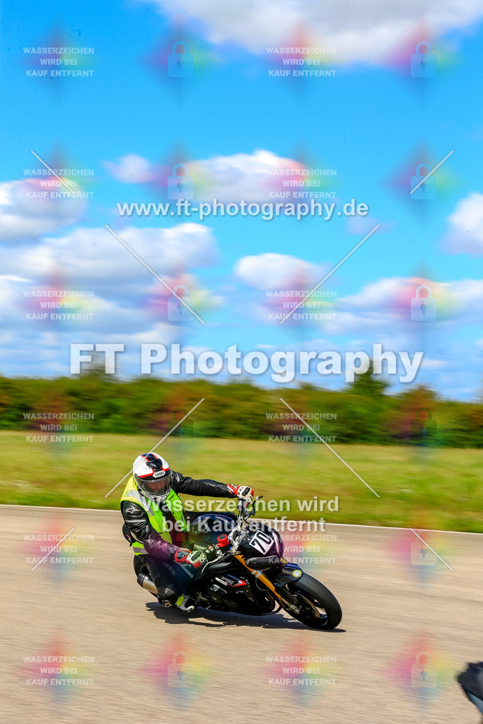 _OUR6404 | Hier findet Ihr Bilder von Touristenfahrten auf der Nürburgring Nordschleife oder von anderen Veranstaltungen die ich besucht habe. Viel Spass beim Durch Schauen 