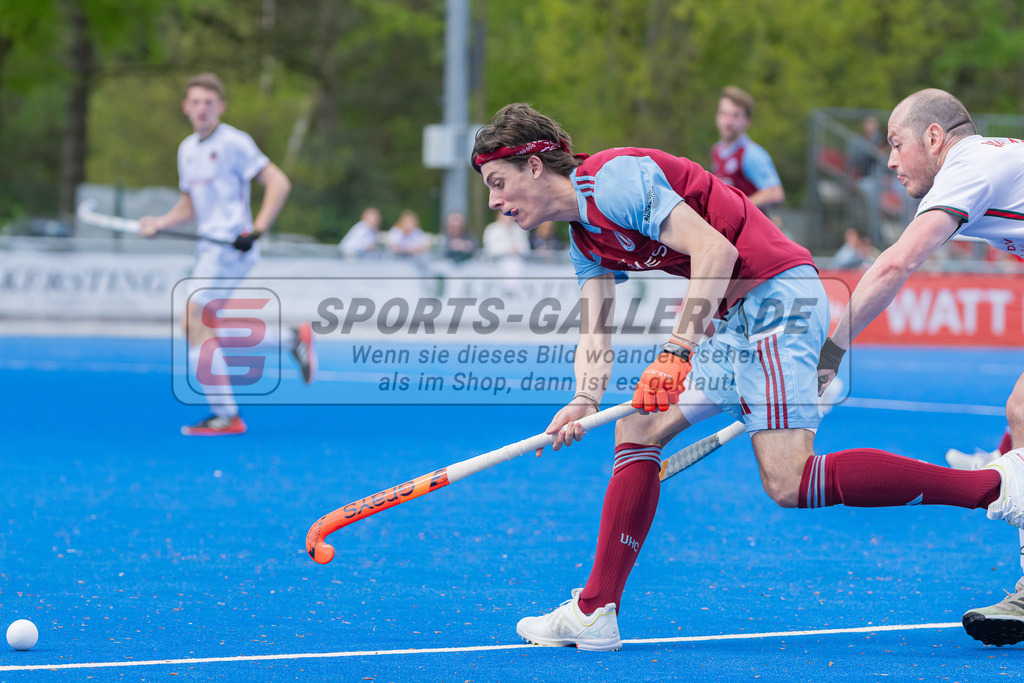 HK_20240414_100519 | 1. Bundesliga Hockey Herren Crefelder HTC - UHC Hamburg am 14.4.2024 CHTC, Krefeld , Lasse Hartkopf ( UHC Hamburg #6 ) , van Laak Max ( Crefelder HTC #5 )