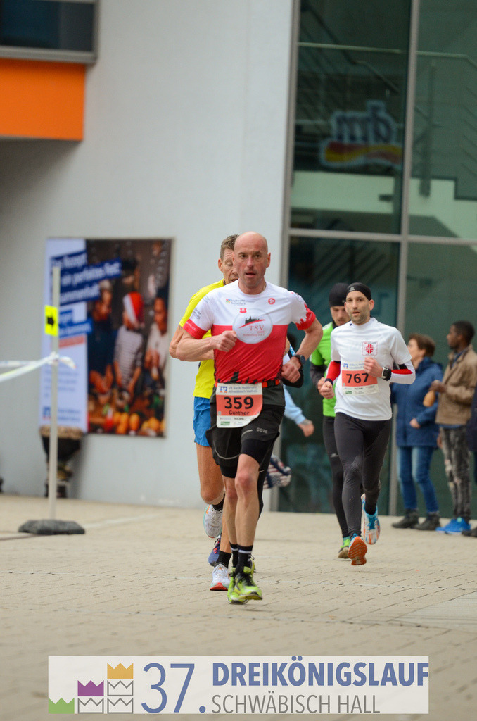 VR Bank Hauptlauf 10000m | 3 Koenigslauf 2023 - Realisiert mit Pictrs.com