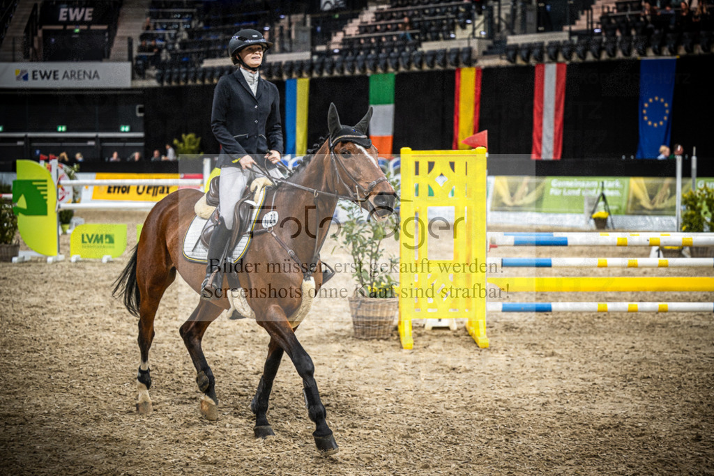 DOS_3436 | Entdecke hochwertige Reitturnierfotos von Foto Oger. Professionell, emotional und authentisch – jetzt Lieblingsmomente im Shop bestellen.Deutschlandweite Turnierfotografie. - Realisiert mit Pictrs.com