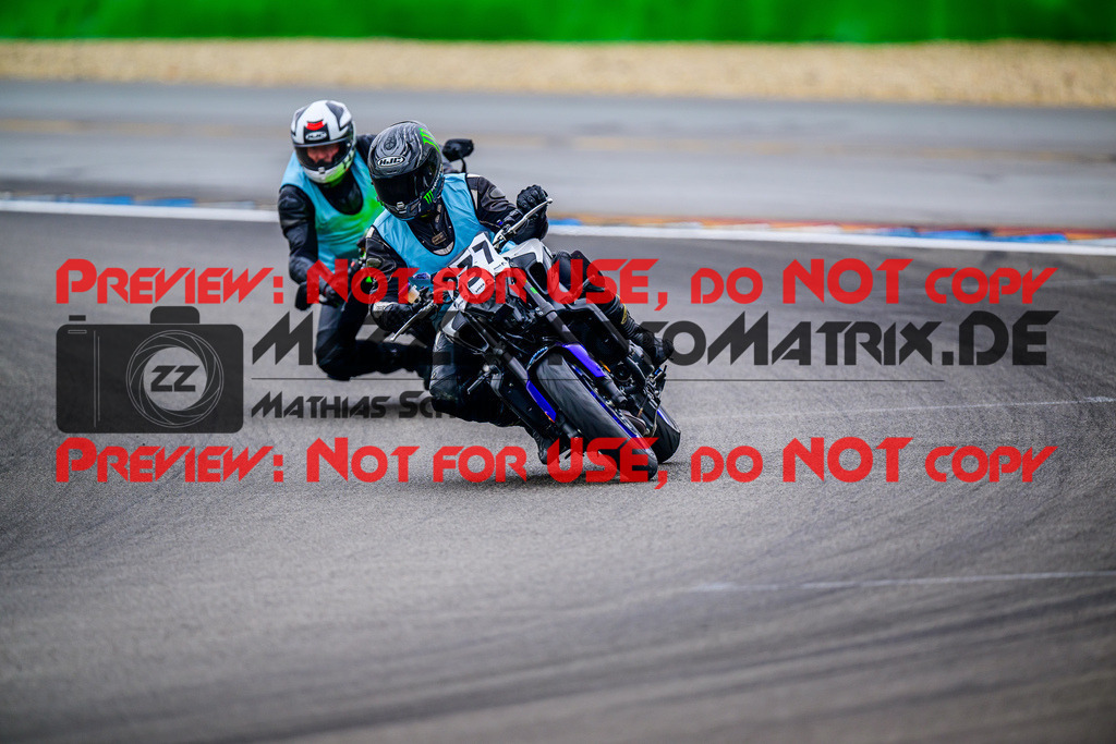 MaZZes_FotoMatrix_240614_6007705_2-52 | INST