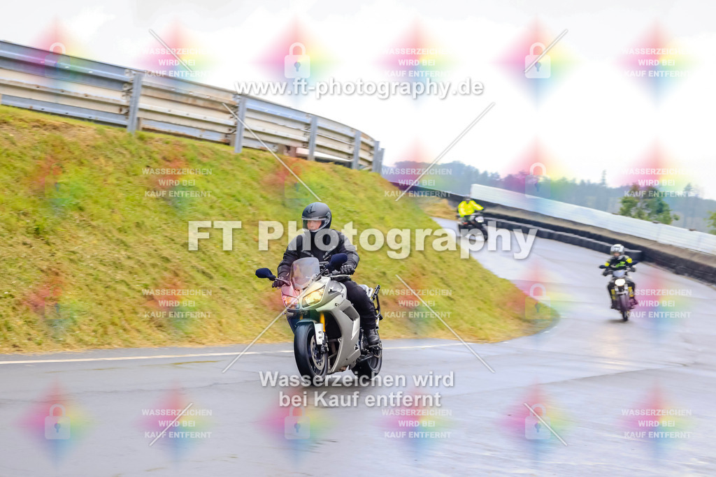 OBK-6082 | Hier findet Ihr Bilder von Touristenfahrten auf der Nürburgring Nordschleife oder von anderen Veranstaltungen die ich besucht habe. Viel Spass beim Durch Schauen 