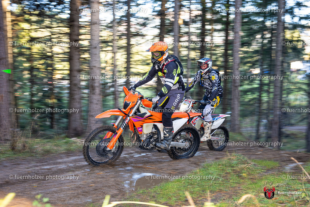 fuernholzer_251026-C1-32 | Fotografische Impressionen von der Red Stag Enduro Extreme by fuernholzer-photography.com. Endurosport in Österreich fotografisch festgehalten von fuernholzer. Auftragsfotografie für Private, Gewerbefotos und Industriefotografie. Eventfotografie, Sportfotografie und Motorsportfotografie. Anbieter von Fotoworkshops, Fototraining, fotografischen Vorträgen und Fotoseminaren.