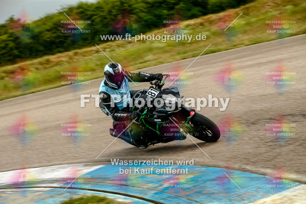 Chambley Juli-1453 | Hier findet Ihr Bilder von Touristenfahrten auf der Nürburgring Nordschleife oder von anderen Veranstaltungen die ich besucht habe. Viel Spass beim Durch Schauen 