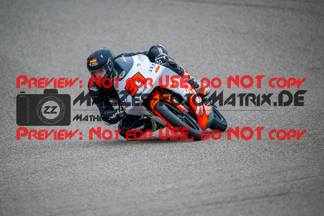 MaZZes_FotoMatrix_240503_6007705_1562 | KTM