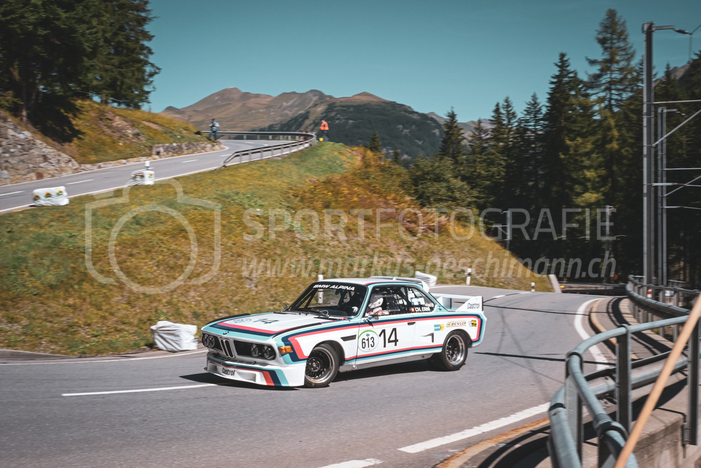 21. Arosa ClassicCar 2025 - 6. =September= 2025 | Christian Erni aus Siegershausen (SUI) in einem BMW 3.0 CS aus dem Jahre 1972 mit Startnummer 613 am Arosa ClassicCar 2025 in der Kategorie Demo..@arosaclassiccar, @arosa.official, #arosaclassiccar, #arosa, #76curves, #classiccarBild: Sportfotografie Markus Aeschimann | www.markus-aeschimann.ch - Realisiert mit Pictrs.com