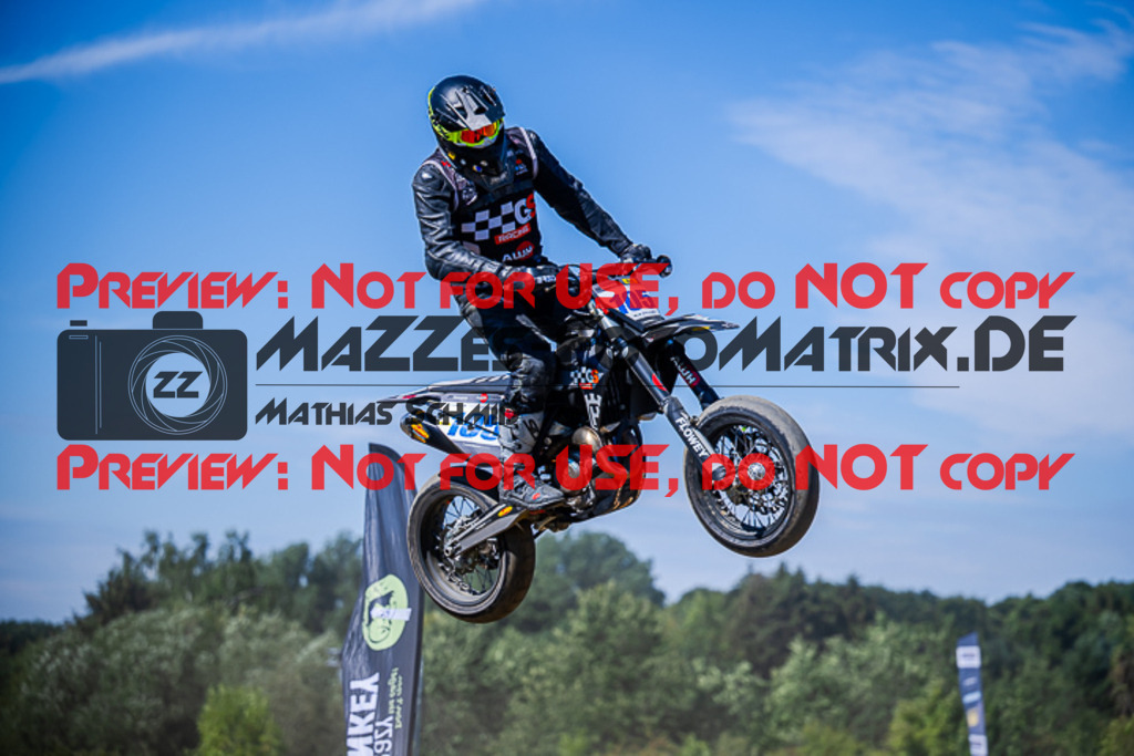 MaZZes_FotoMatrix_220903_1261 | S3