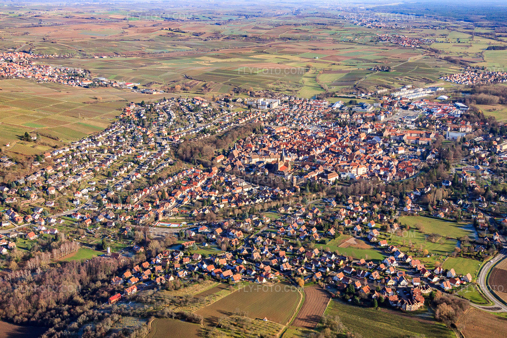 Aerial view: Overview of locations from the southwest in Wissembourg in the state Bas-Rhin, France. – Photo: IMG_48417.jpg taken on 12/11/2011 by Werner Riehm/FLY-FOTO.com – Resolution of the original: 4752 x 3168 px