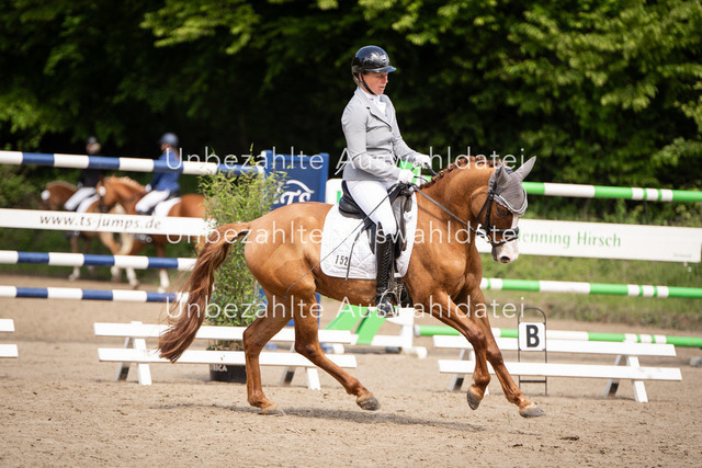 Bad_Meinberg_03899 | saradresslerfotografie - Realisiert mit Pictrs.com