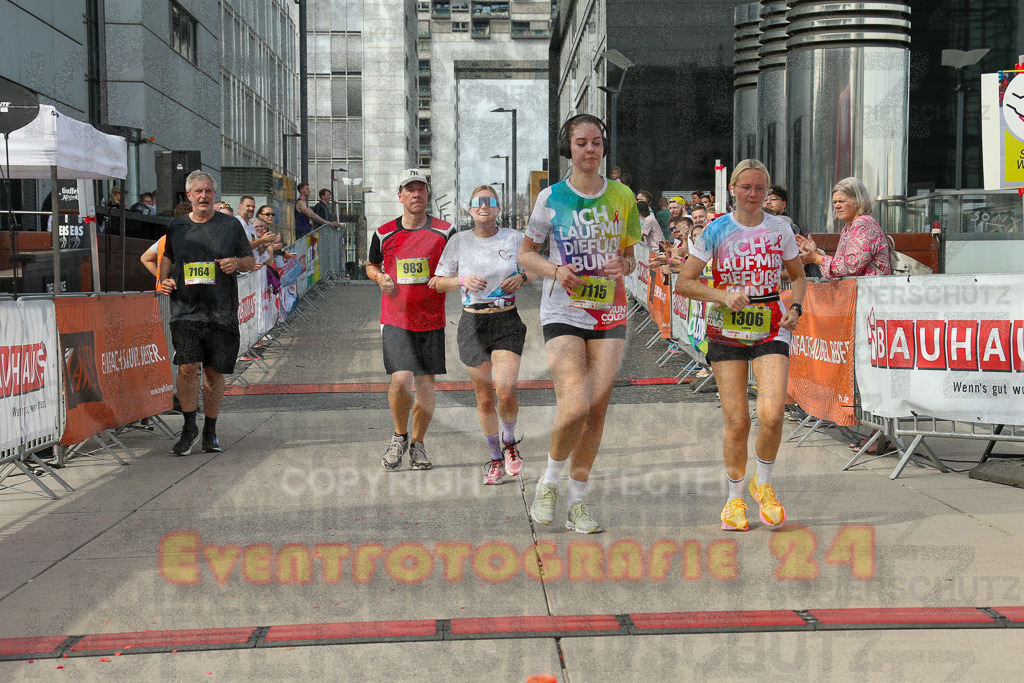 250920_1511_EX1_8536 | Sportfotografie im Rhein-Sieg Kreis, Köln, Bonn, NRW, Rheinland Pfalz, Hessen, etc. Unser Tätigkeitsfeld umfasst den Laufsport vom Volkslauf über den Marathon, Duathlon, Triathon bis zum Ultralauf wie Kölnpfad Ultra oder Schindertrail.
