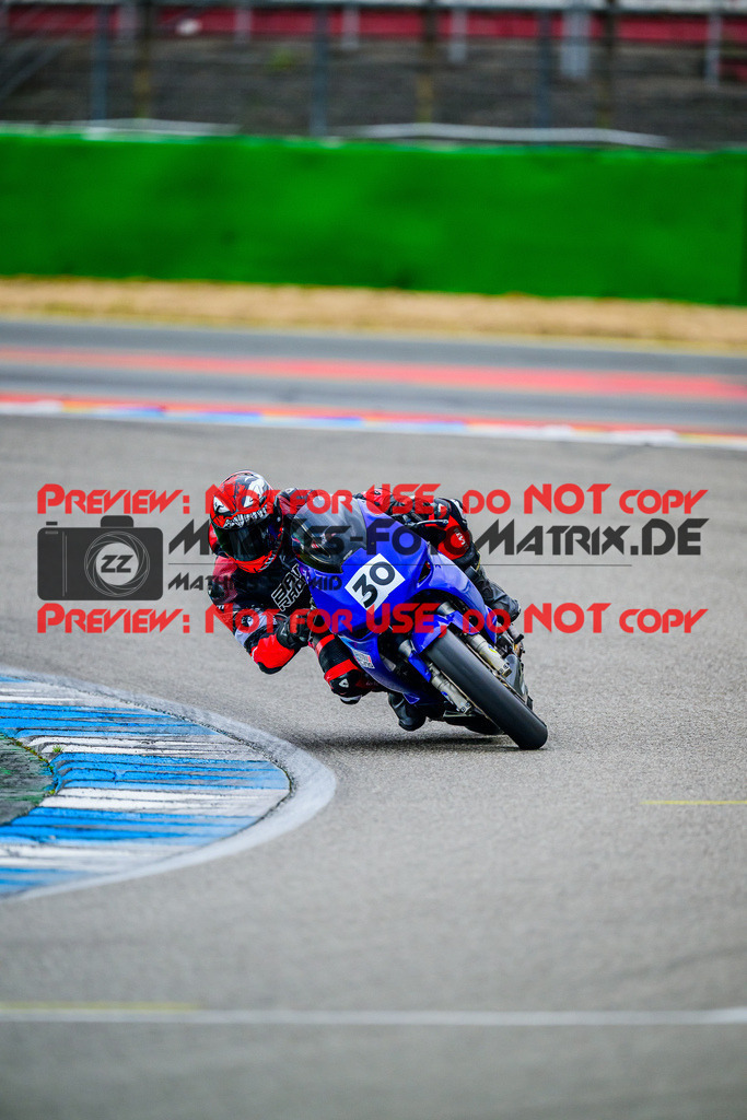 MaZZes_Fotomatrix_20260404_6007705_9019 | Fotograf Mathias Schmid
Sportfotograf,
Eventfotograf,
Hochzeitsfotograf,
Portraitfotograf