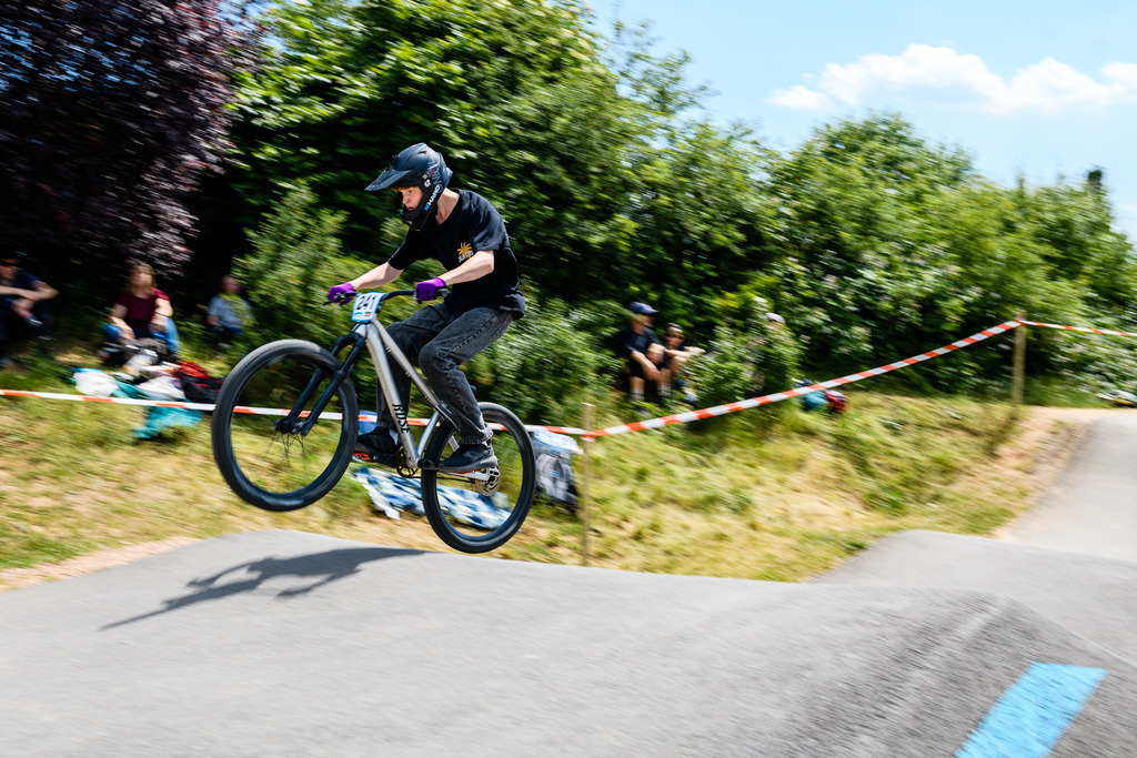 2025.05.31_869_7911-Eugen | German Pumptrack Series - Realisiert mit Pictrs.com