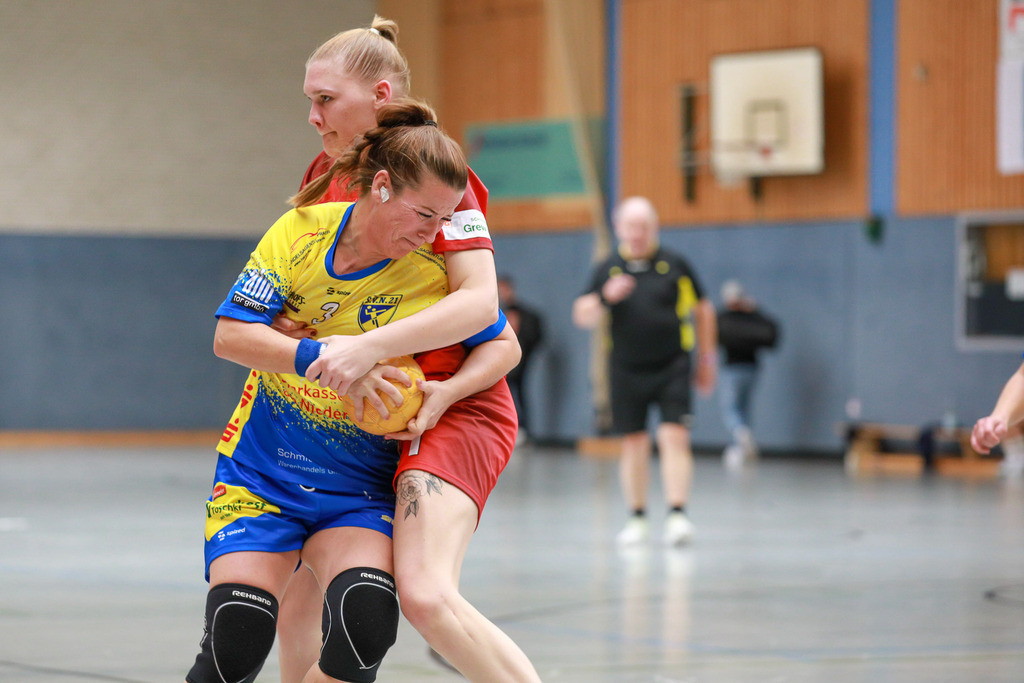 SVN_SvSchermbeck_051024_019 | Bildergalerie von Sport-Ereignissen aber auch von weiteren spannenden Dingen - nicht nur vom Niederrhein. In Anlehnung an den bekannten Spruch von Hanns Dieter Hüsch heißt das Motto: "Niederrhein ist überall".  - Realisiert mit Pictrs.com