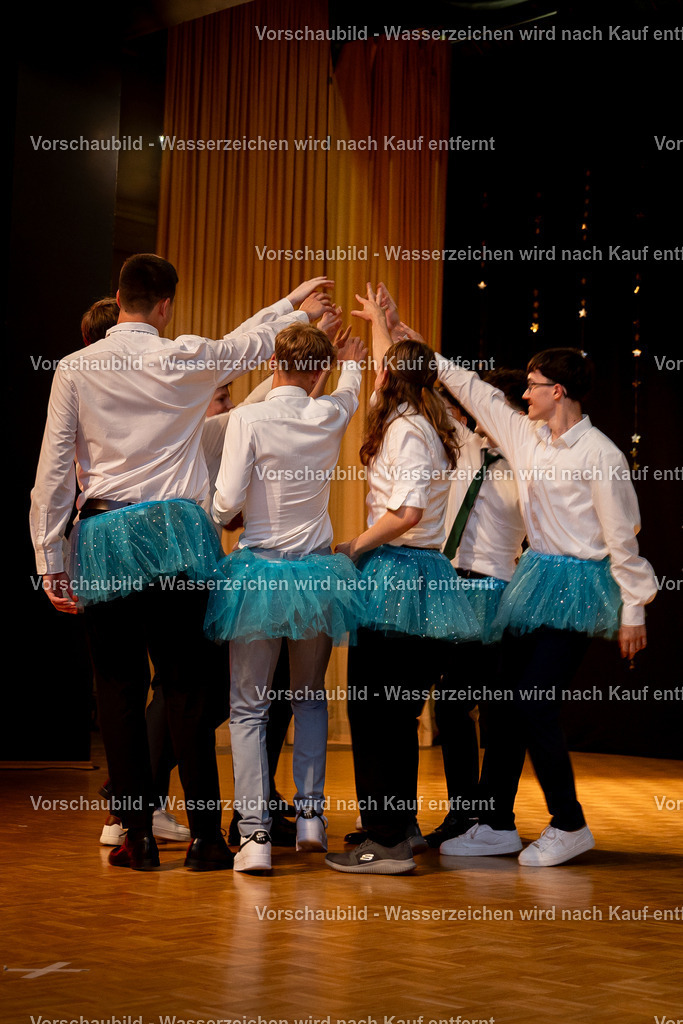 KP1A2431 | jlights