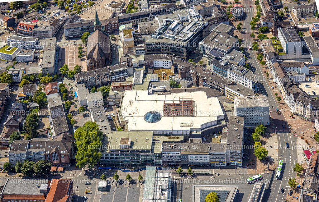 Bottrop250802956 | Luftbild, Innenstadtansicht und Einkaufszentrum Hansa Center, kath. Kirche St. Cyriakus, Altstadt, Bottrop, Ruhrgebiet, Nordrhein-Westfalen, Deutschland