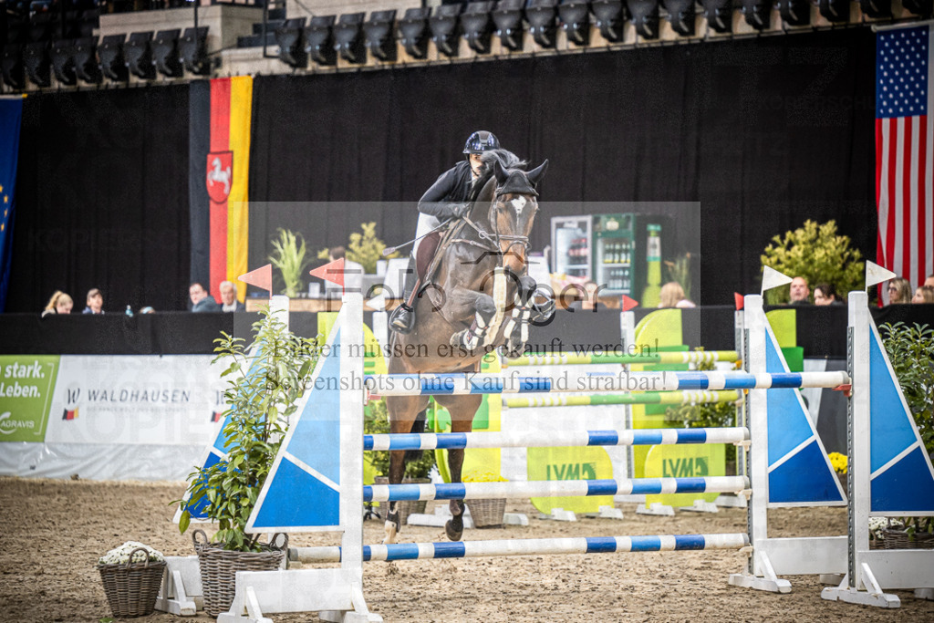 DOS_1152 | Entdecke hochwertige Reitturnierfotos von Foto Oger. Professionell, emotional und authentisch – jetzt Lieblingsmomente im Shop bestellen.Deutschlandweite Turnierfotografie. - Realisiert mit Pictrs.com