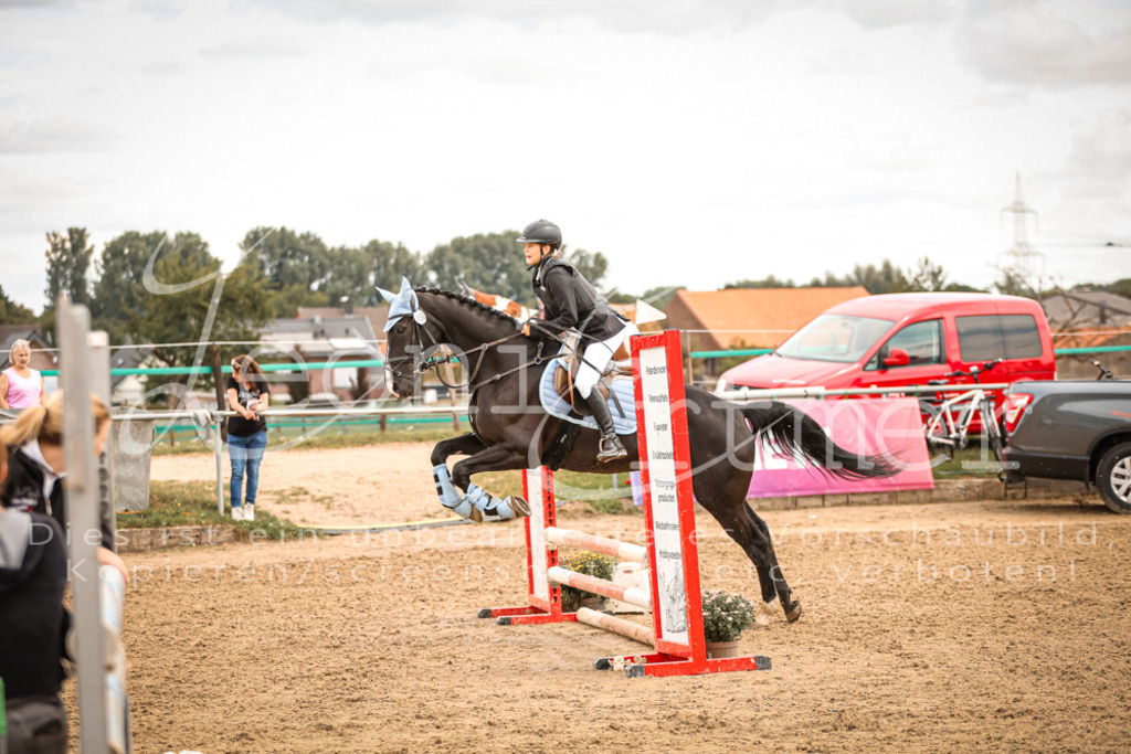 06.SoSpWB00360 | Leoni Ertmer Photography - Realisiert mit Pictrs.com