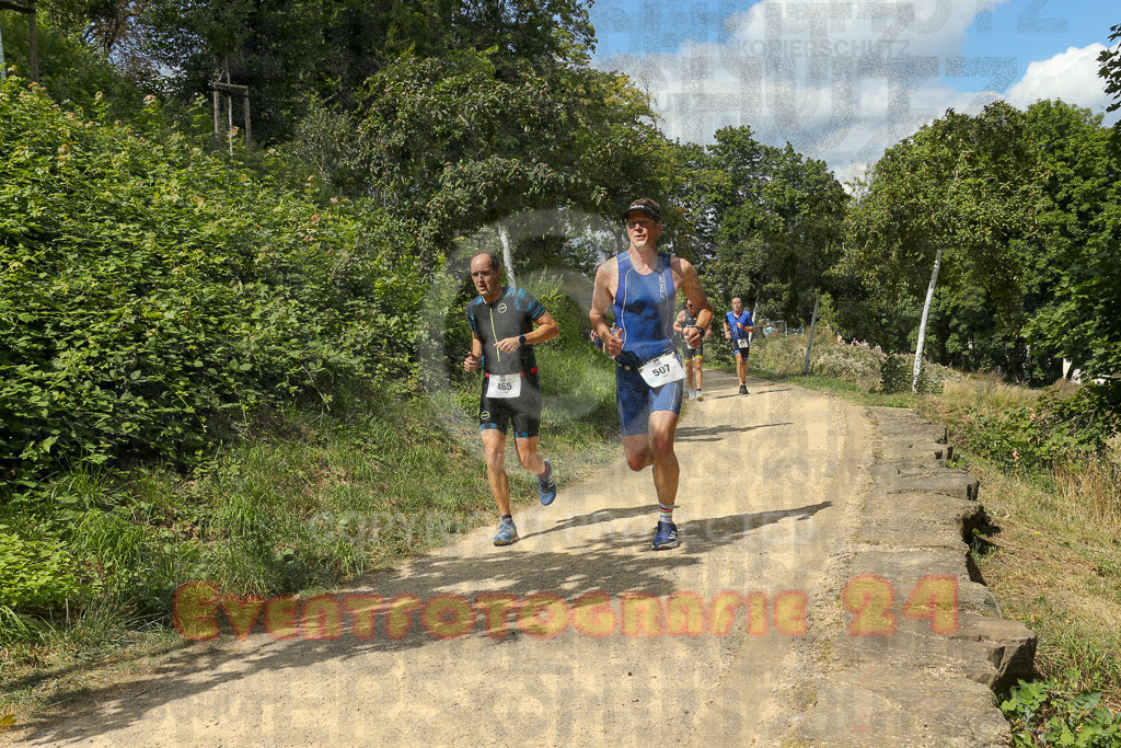 250824_1338_EX1_3098 | Sportfotografie im Rhein-Sieg Kreis, Köln, Bonn, NRW, Rheinland Pfalz, Hessen, etc. Unser Tätigkeitsfeld umfasst den Laufsport vom Volkslauf über den Marathon, Duathlon, Triathon bis zum Ultralauf wie Kölnpfad Ultra oder Schindertrail.