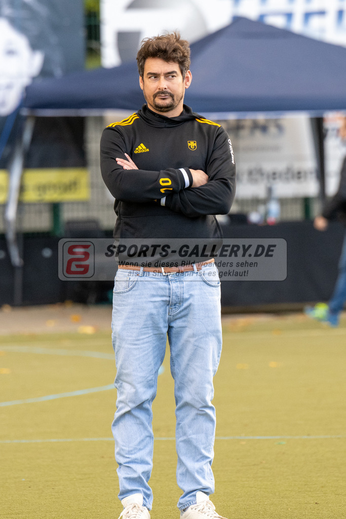SFE_20231021_0001 | Deutsche Meisterschaft Weibliche U16 Halbfinale Düsseldorfer HC - Harvestehuder THC am 21.10.2023 in Köln (Düsseldorfer Hockeyclub 1905 e.V.), Photo: Stephan Fehrmann 2023 (Sports-Gallery)