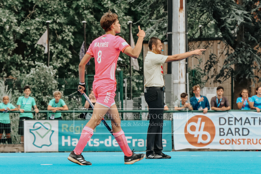 EM_MU18_F_GER-FRA_Lille_bearbeitet (321 von 433) | lanaschraderfotografie - Realisiert mit Pictrs.com