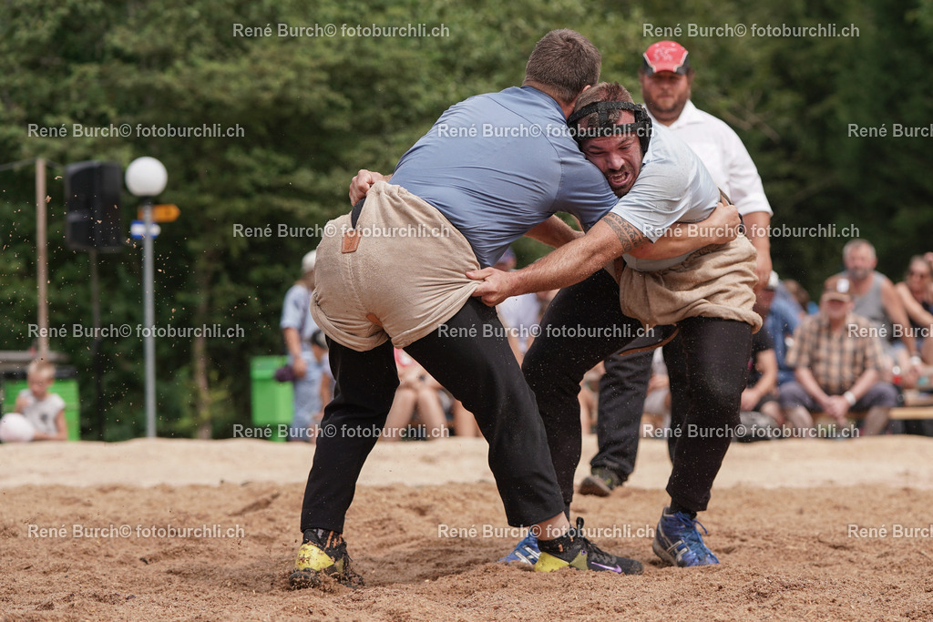 DSC00018 | René Burch leidenschaftlicher Fotograf aus Kerns in Obwalden.  Hier finden sie Sport, Landschaft und Natur Fotografie.
 - Realisiert mit Pictrs.com