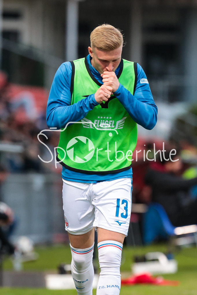 SpVgg Unterhaching - FC Hansa Rostock | im Bild Kevin SCHUMACHER (FC Hansa Rostock 13) / Einzelfoto / Freisteller / 3. Liga: SpVgg Unterhaching - FC Hansa Rostock, Uhlsport Park am 07.05.2025
