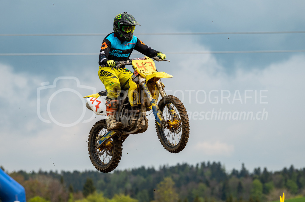 Motocross Schlatt bei Winterthur - 30. April 2022 | Motocross Schlatt bei Winterthur
MC Wila, Schlatt bei Winterthur
Bild: Sportfotografie Markus Aeschimann | www.markus-aeschimann.ch - Realisiert mit Pictrs.com