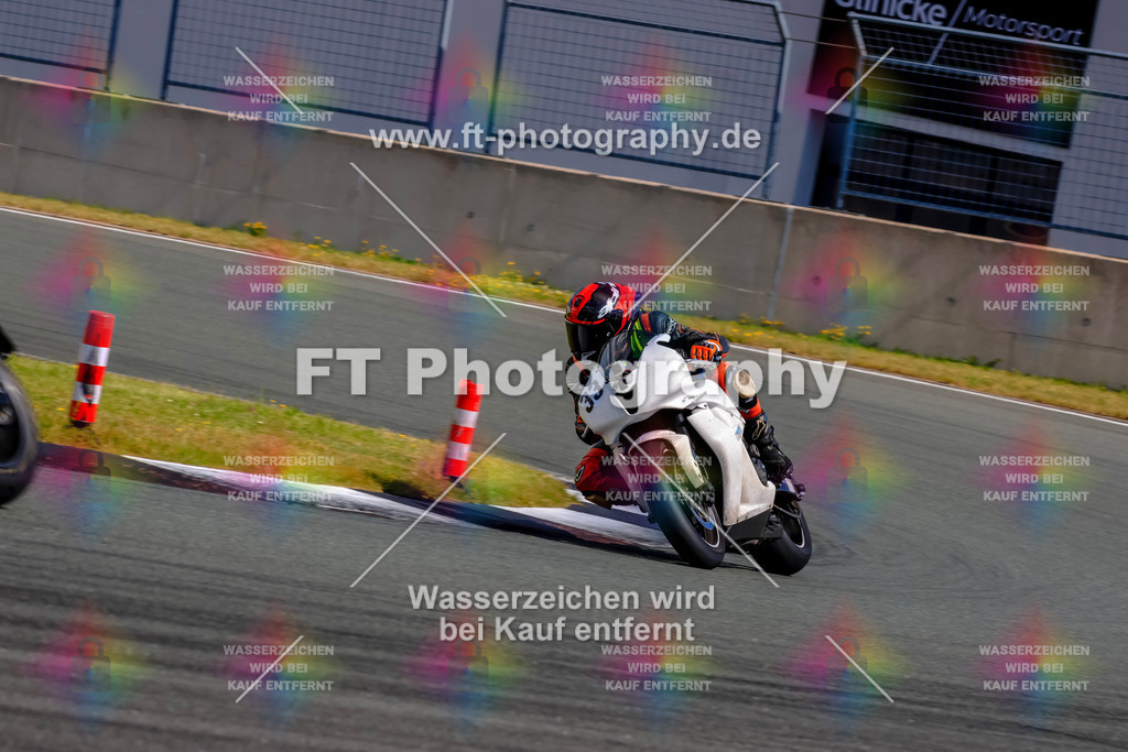 _TCM3798 | Hier findet Ihr Bilder von Touristenfahrten auf der Nürburgring Nordschleife oder von anderen Veranstaltungen die ich besucht habe. Viel Spass beim Durch Schauen 