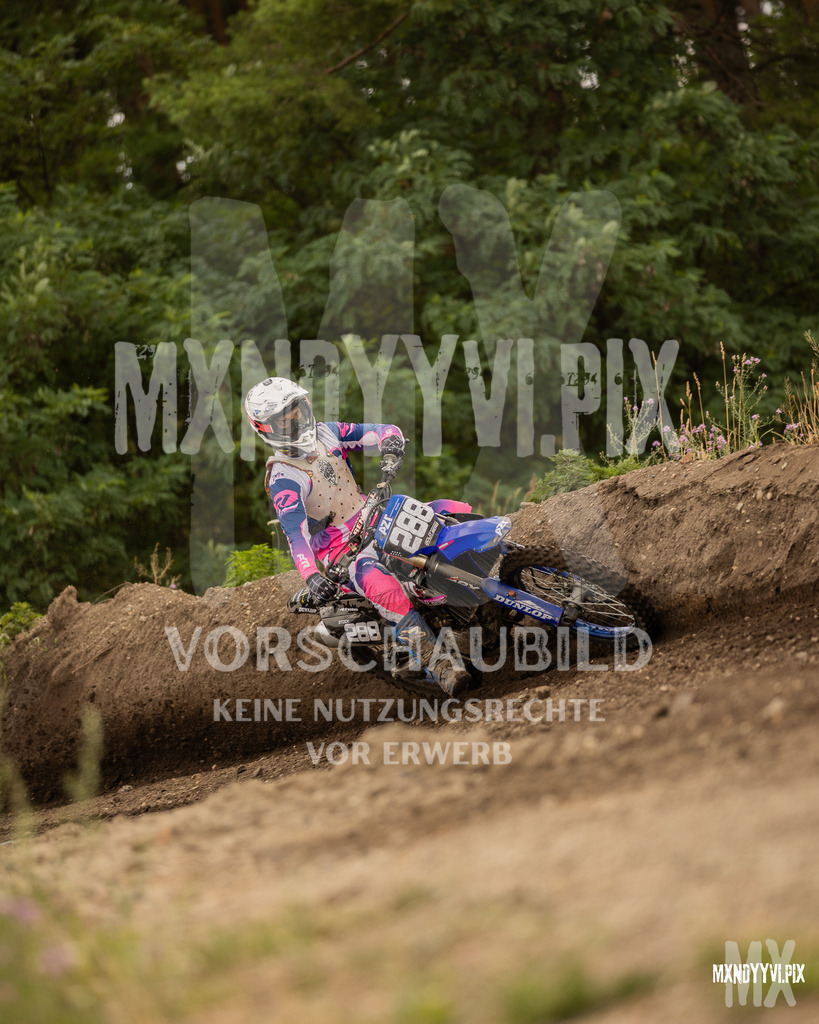 866A1574 | mxndyyvipix