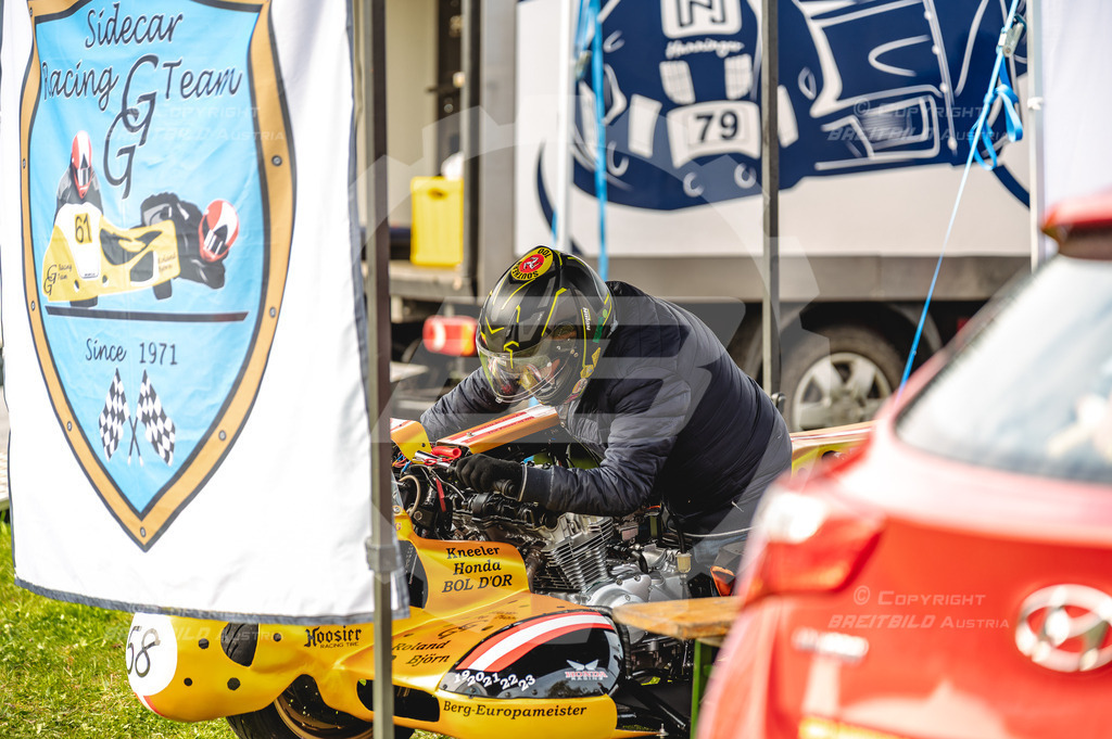0111 - Bergrennen Landshaag2026 | BREITBILD Austria Webshop

Finde Fotos von: Breitbild, Breitbild Austria, Landshaag, Europeanbikers, KTM, BMW, Bergrennen, Bikeporn, Carporn, Bikes, Cars, Fotografie, Oberösterreich, Österreich, Berufsfotograf, Motorradteile Ganster, Julbach, Pannoniari - Realisiert mit Pictrs.com