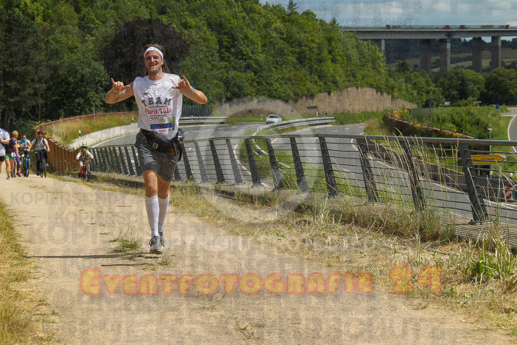 240615_1439_EV4_8866 | Sportfotografie im Rhein-Sieg Kreis, Köln, Bonn, NRW, Rheinland Pfalz, Hessen, etc. Unser Tätigkeitsfeld umfasst den Laufsport vom Volkslauf über den Marathon, Duathlon, Triathon bis zum Ultralauf wie Kölnpfad Ultra oder Schindertrail.
