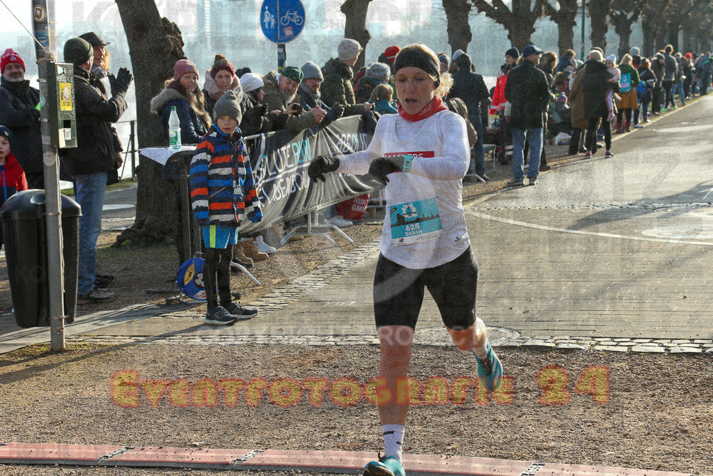 241231_1154_EX1_2911 | Sportfotografie im Rhein-Sieg Kreis, Köln, Bonn, NRW, Rheinland Pfalz, Hessen, etc. Unser Tätigkeitsfeld umfasst den Laufsport vom Volkslauf über den Marathon, Duathlon, Triathon bis zum Ultralauf wie Kölnpfad Ultra oder Schindertrail.