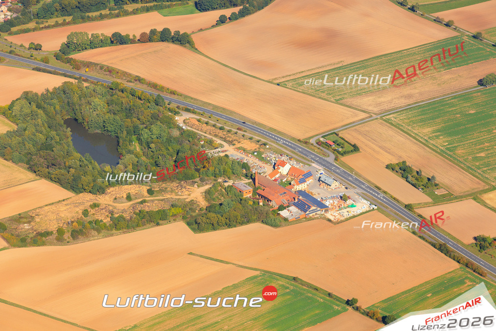 Die Luftaufnahme der Stadt Reckendorf wurde vom UL-Flugzeug heraus erstellt ( keine Drohne )- hohe Auflösung für beste Qualität