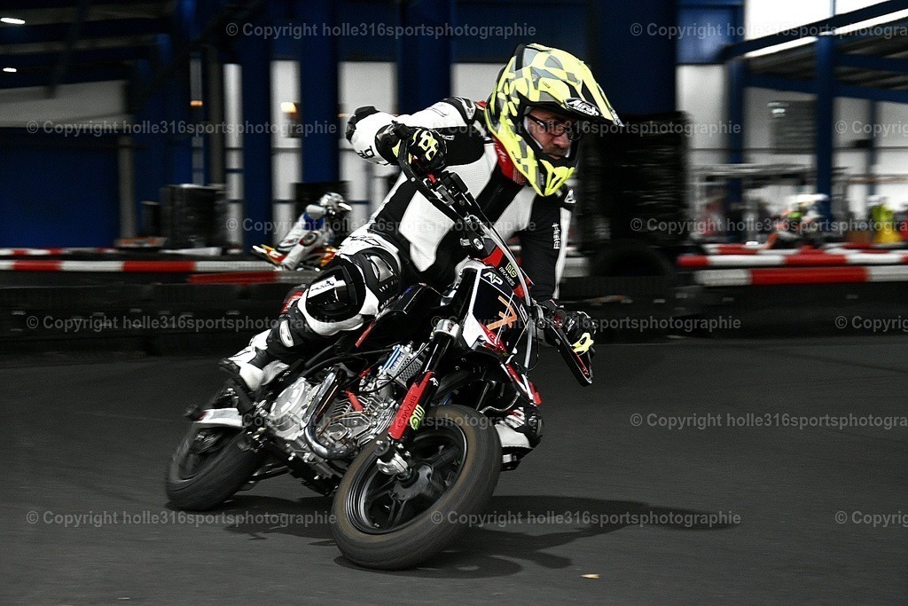 DSC_0191 | Sportfotografie , Motorsport, Motoross, Reitsport, Mointainbike, Enduro,
Landschaft , Outdoor, Eventfotografie, Landschaft, Bilder online bestellen - Realisiert mit Pictrs.com