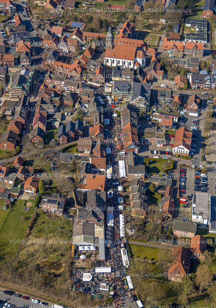 Nordkirchen250300023-2 | Luftbild,Hollandmarkt auf der Schloßstrasse in Nordkirchen, Verkaufsstände und 10000 Besucher , Nordkirchen, Münsterland, Nordrhein-Westfalen, Deutschland, Luftbild