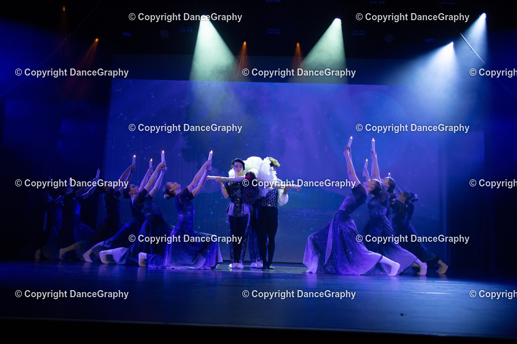 GPHY3417 | DanceGraphy - Realisiert mit Pictrs.com