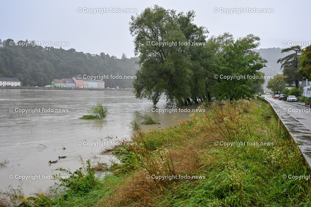 Linz_ Hochwasser_ 29.08.2023-13 | 29.8.2023, Linz, AUT, Urfahr, Hochwasser, im Bild Alt-Urfahr, Donau Badestrand uebeflutet
