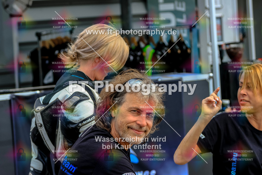 MotoTeam-1461 | Hier findet Ihr Bilder von Touristenfahrten auf der Nürburgring Nordschleife oder von anderen Veranstaltungen die ich besucht habe. Viel Spass beim Durch Schauen 