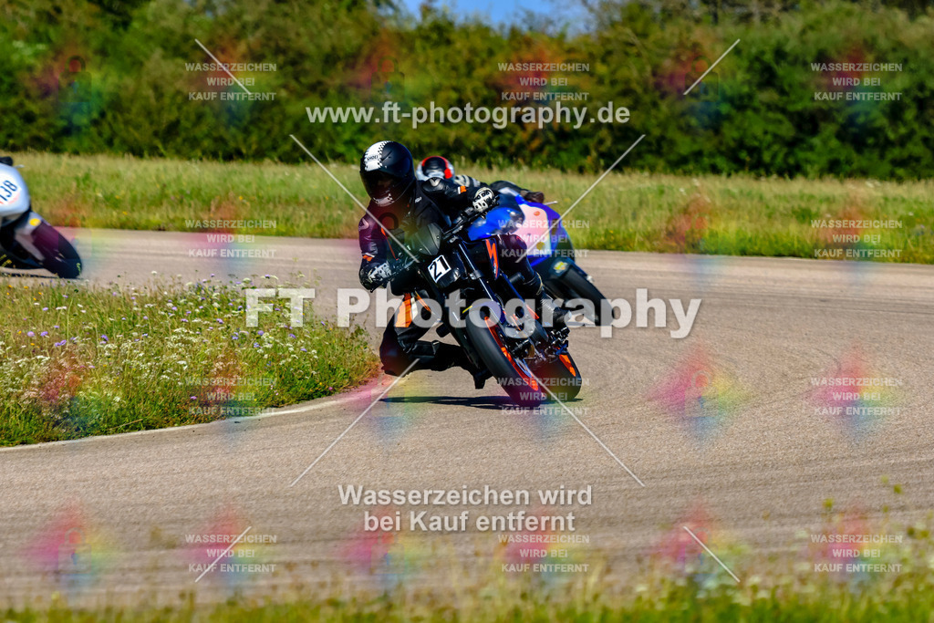 021-3346 | Hier findet Ihr Bilder von Touristenfahrten auf der Nürburgring Nordschleife oder von anderen Veranstaltungen die ich besucht habe. Viel Spass beim Durch Schauen 