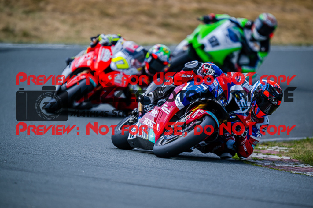 MaZZes_FotoMatrix_220724_3275 | IDM1000